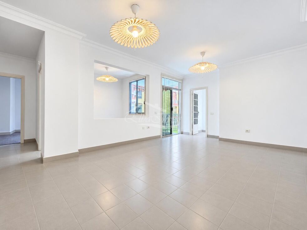 Apartment for sale in  Tabaiba, Spain - 6017