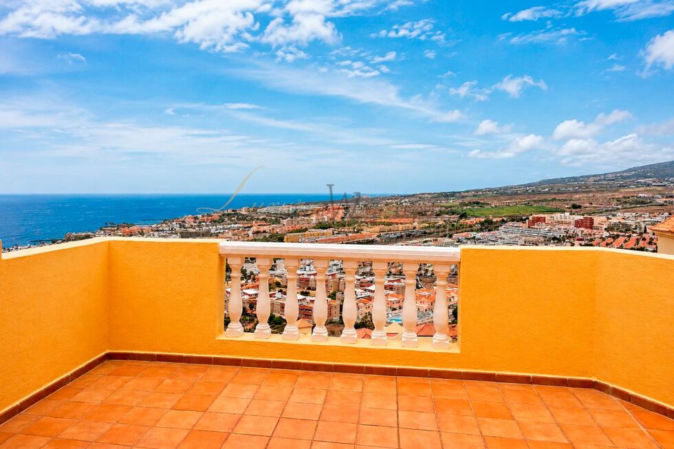 Apartment for sale in  Playa de las Américas, Spain - LWP7063 Balcon del Atlantico 4-Torviscas