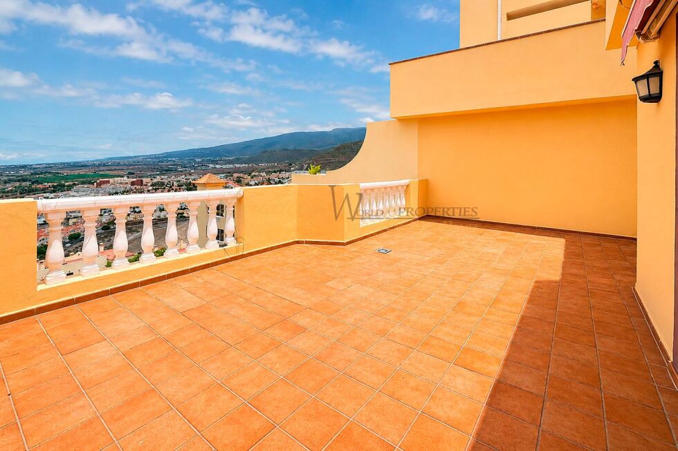 Apartment for sale in  Playa de las Américas, Spain - LWP7063 Balcon del Atlantico 4-Torviscas