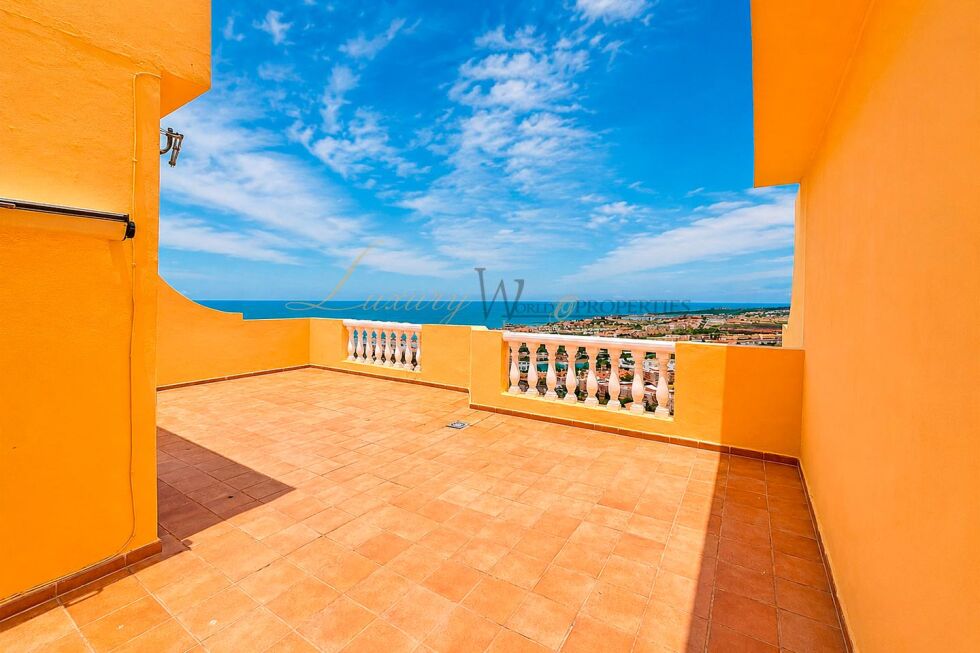 Apartment for sale in  Playa de las Américas, Spain - LWP7063 Balcon del Atlantico 4-Torviscas
