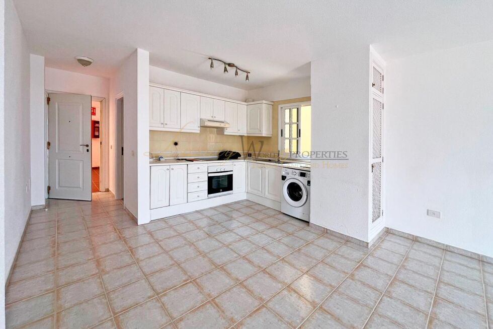 Apartment for sale in  Playa de las Américas, Spain - LWP7063 Balcon del Atlantico 4-Torviscas