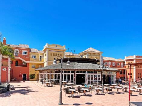 Apartment for sale in  Playa de las Américas, Spain - LWP7076 Granada Park - Los Cristianos
