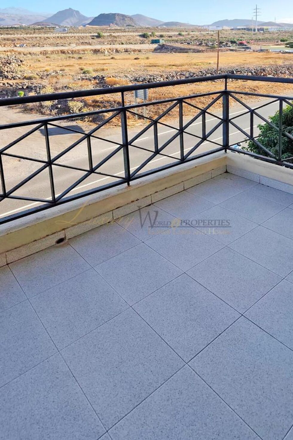 Apartment for sale in  Cho, Spain - LWP7142 Tigaiga 3 - Parque de la Reina