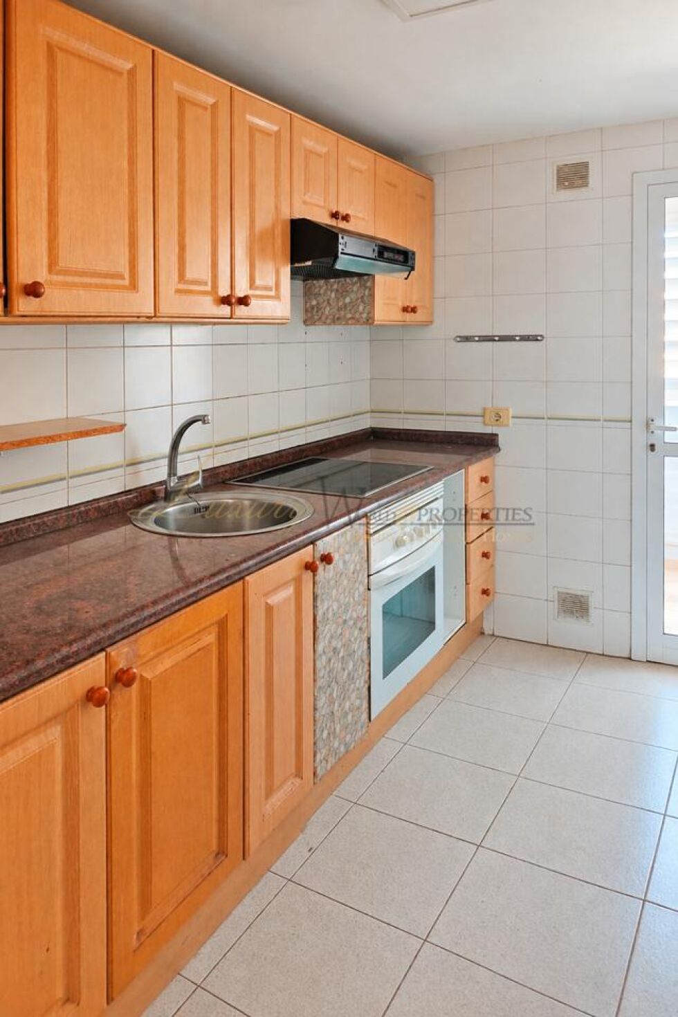 Apartment for sale in  Cho, Spain - LWP7142 Tigaiga 3 - Parque de la Reina