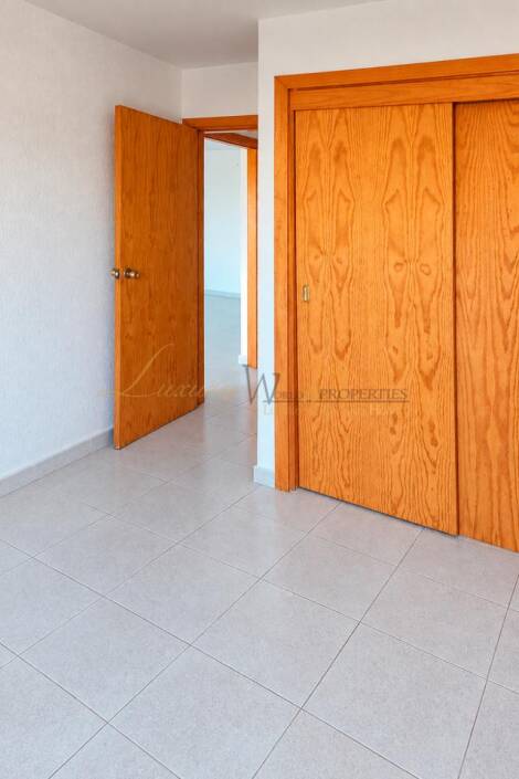 Apartment for sale in  Cho, Spain - LWP7142 Tigaiga 3 - Parque de la Reina
