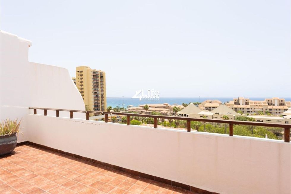 Apartment for sale in  Arona, Santa Cruz de Tenerife, Spain - MT-2201251