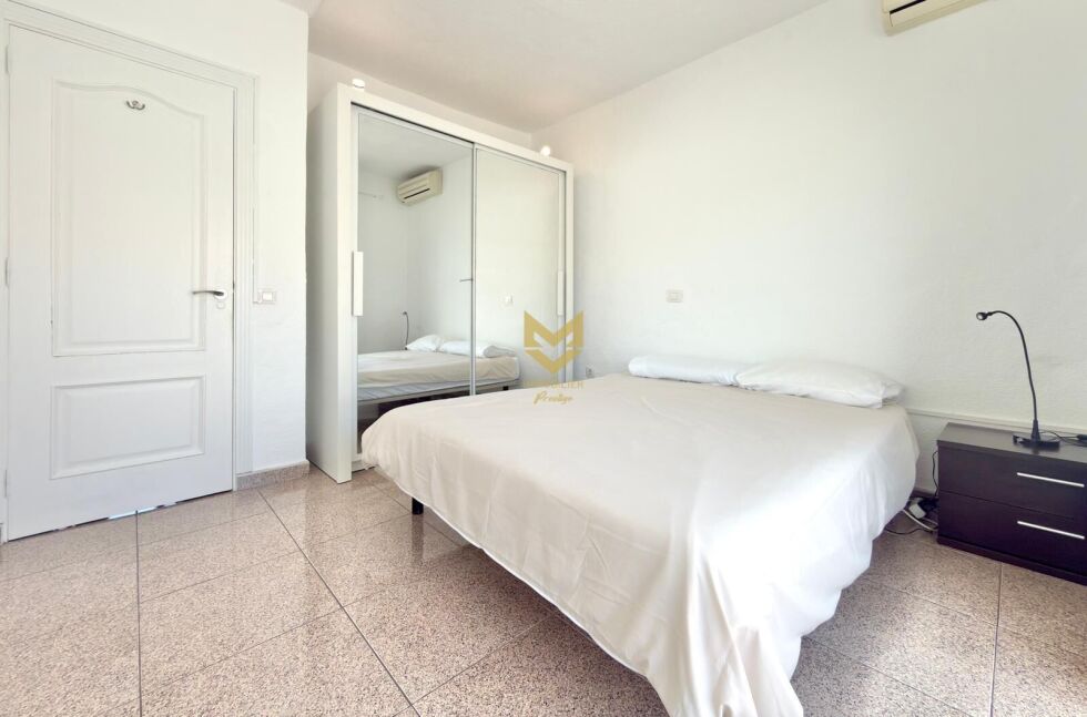 Apartment for sale in  Playa de las Américas, Spain - P00083