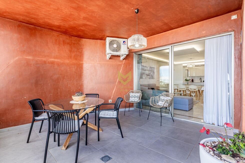 Apartment for sale in  Palm-Mar, Spain - P00101