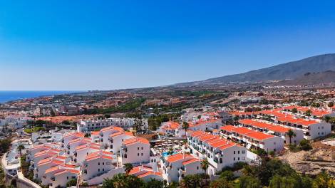 Apartment for sale in  Windsor Park, San Eugenio Alto, España - TR-2683