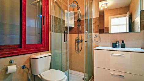 Apartment for sale in  Windsor Park, San Eugenio Alto, España - TR-2683