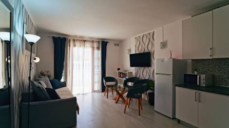 Apartment for sale in  Windsor Park, San Eugenio Alto, España - TR-2683