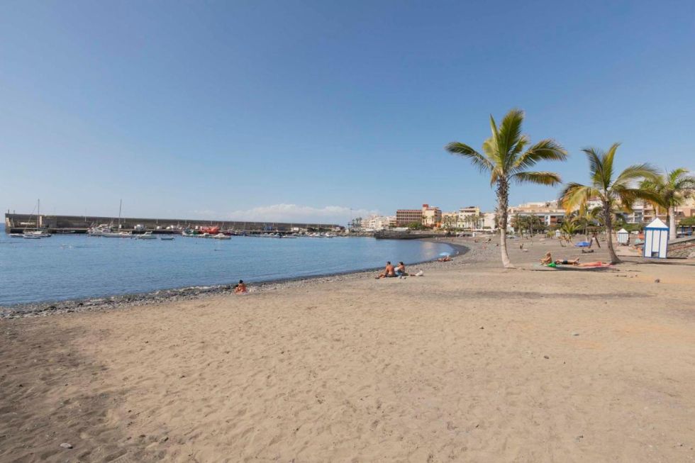 Apartment for sale in  Playa San Juan, Spain - TR-2760