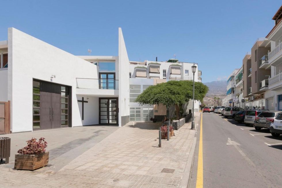 Apartment for sale in  Playa San Juan, Spain - TR-2760