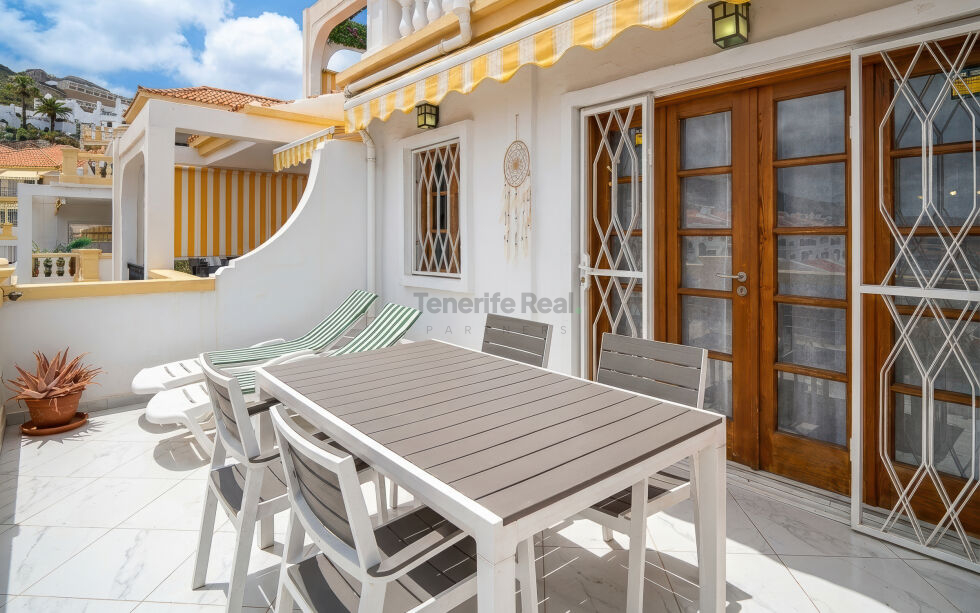Apartment for sale in  Windsor Park, Costa Adeje, Spain - TR-3051