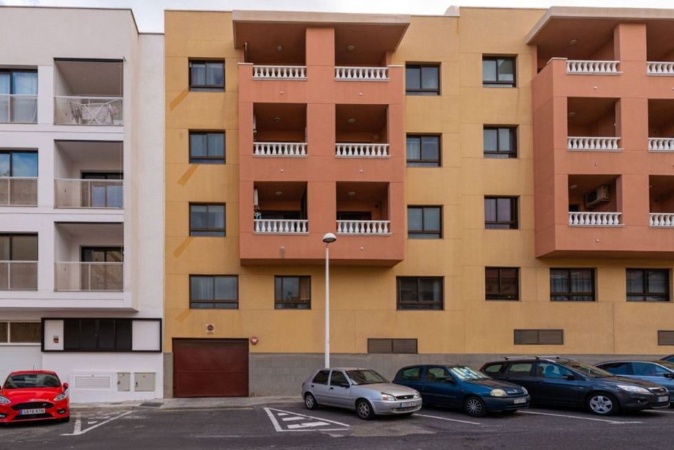 Apartment for sale in  El Médano, Spain - LS002