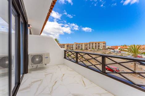 Apartment for sale in  Amarilla Bay, Costa del Silencio, España - TRC-2846