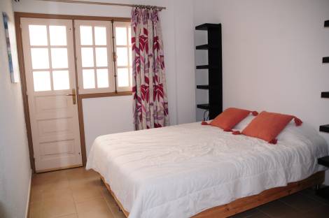 Apartment for sale in  Edificio Primavera, Los Cristianos, Spain - TRC-3019