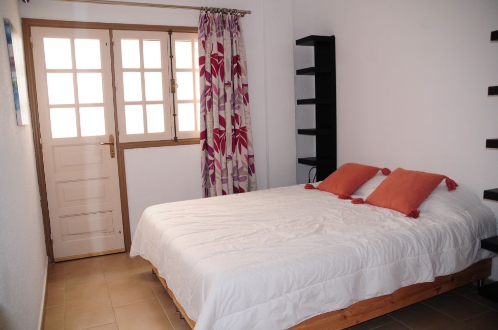 Apartment for sale in  Edificio Primavera, Los Cristianos, Spain - TRC-3019