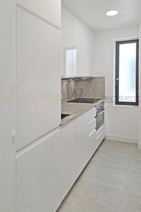 Apartment for sale in  Tenerife, Spain - LWP5015 Colon 1-Playa de las Americas