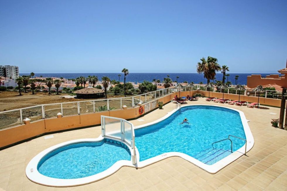 Apartment for sale in  Golf del Sur, España