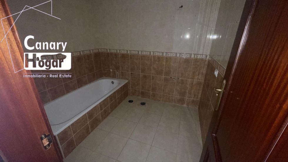 Apartment for sale in  Tijoco Bajo, Spain - 054691