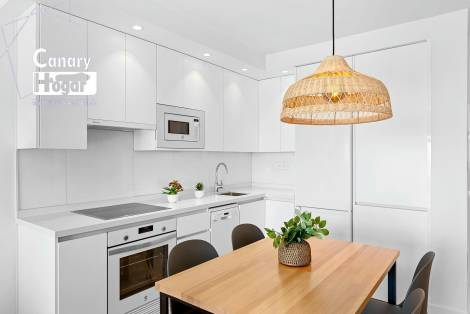 Apartment for sale in  Torviscas Bajo, Spain - 054091