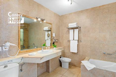 Apartment for sale in  Torviscas Bajo, Spain - 054091