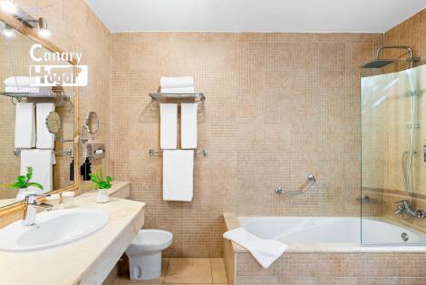 Apartment for sale in  Torviscas Bajo, Spain - 054091