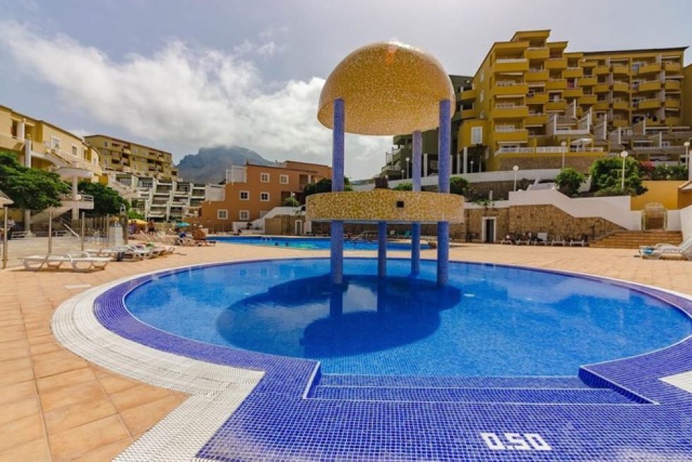 Apartment for sale in  Orlando, Fañabé Bajo, Spain - TR-2398