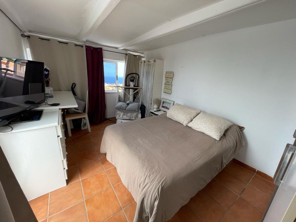 Apartment for sale in  Gran Azul, Playa Paraíso, Spain - TRC-2403