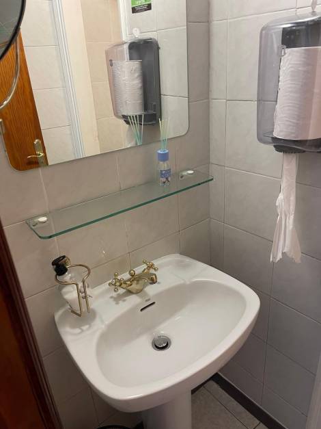 Bar/restaurant for sale in  Arona, Spain - TR-2976