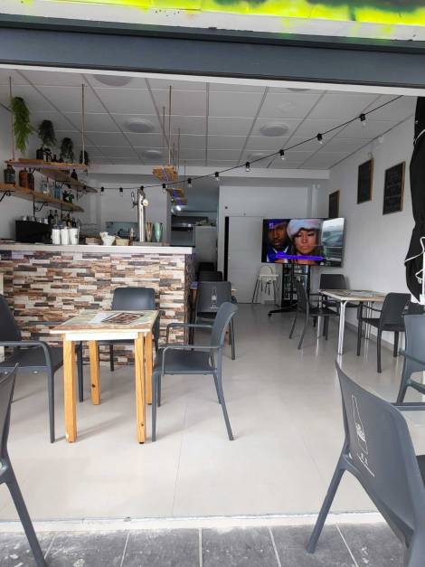 Bar/restaurant for rent in  Costa Adeje, Spain - TR-2806