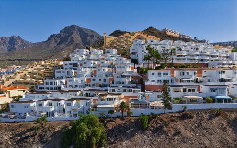 Bungalow for rent in  Las Mimosas, Costa Adeje, Spain - TR-2980