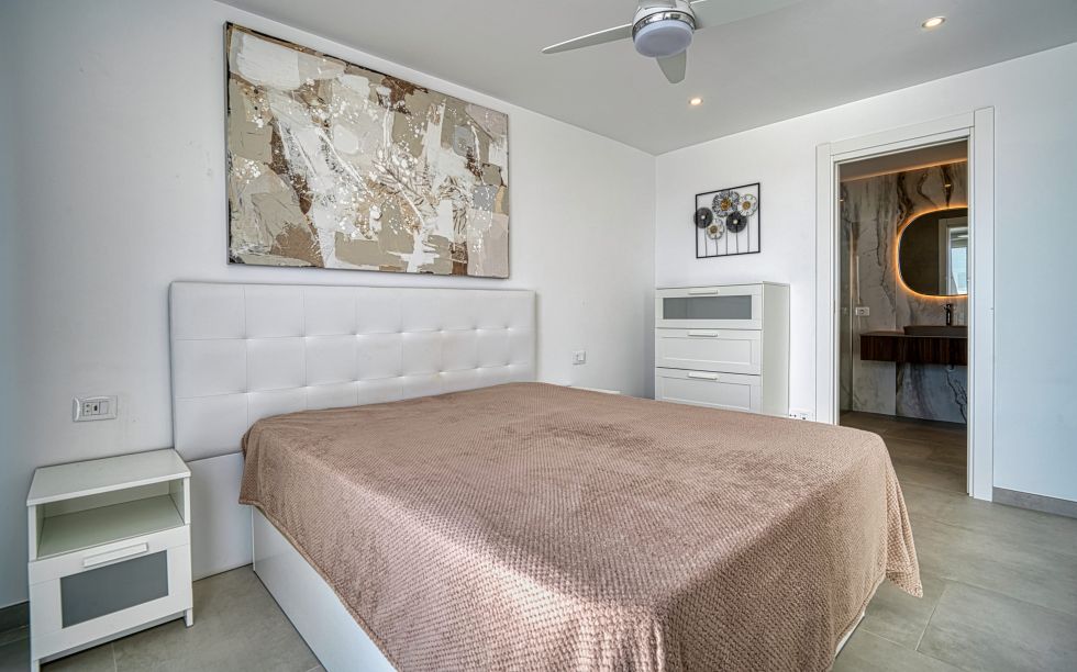 Bungalow for rent in  Las Mimosas, Costa Adeje, Spain - TR-2980