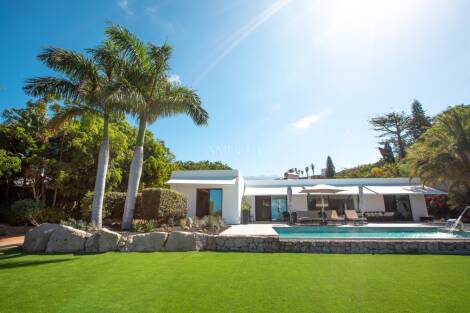 Bungalow for sale in  Adeje, Spain - P2539