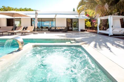 Bungalow for sale in  Adeje, Spain - P2539