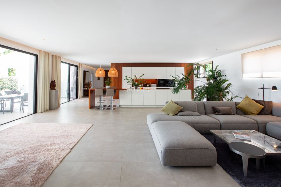 Bungalow for sale in  Adeje, Spain - P2539