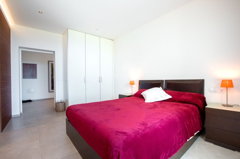 Bungalow for sale in  Adeje, Spain - P2539