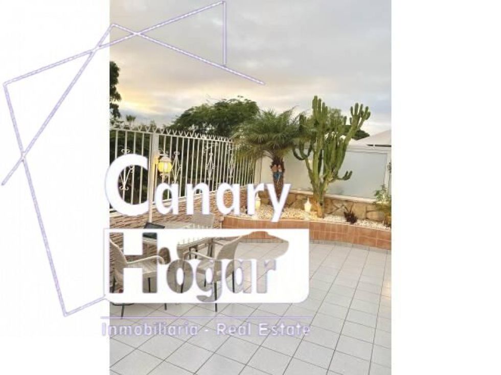 Bungalow for sale in  Costa Adeje, Spain - 054421