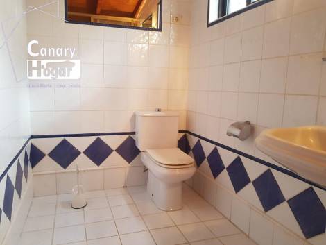 Bungalow for sale in  Costa Adeje, Spain - 055561