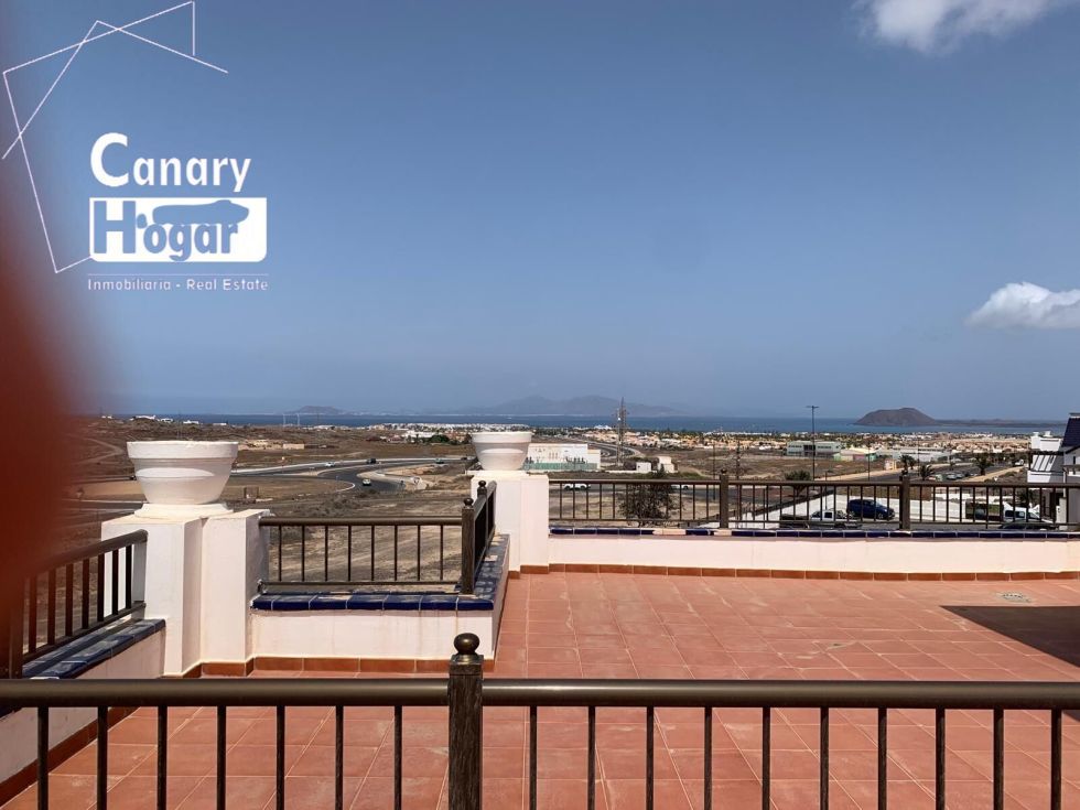 Bungalow for sale in  Castillo Caleta de Fuste, Spain - 055351