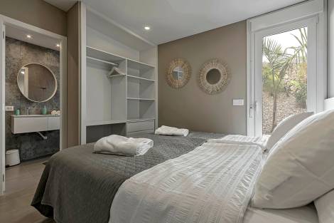 Bungalow for sale in  Costa Adeje, Spain - TR-2853