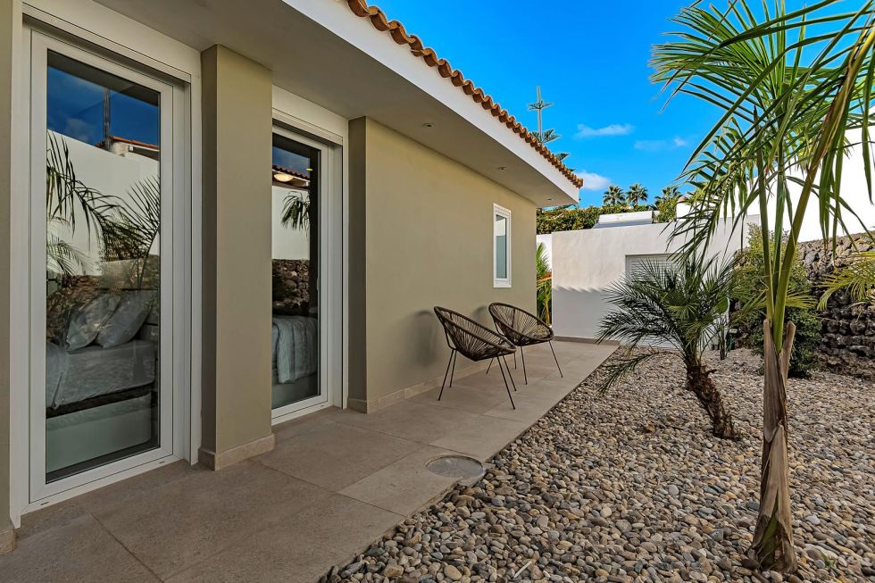 Bungalow for sale in  Costa Adeje, Spain - TR-2853