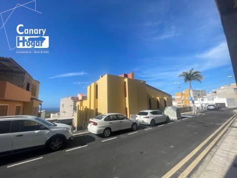 Commercial premises for sale in  Armeñime, Spain - 056681