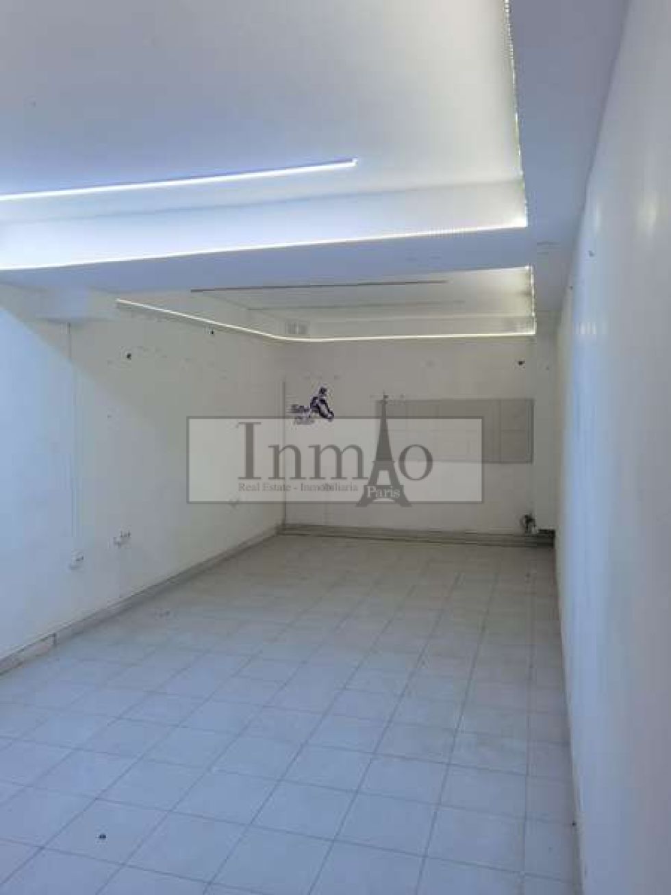 Commercial premises for sale in  Arona, Spain - 384233