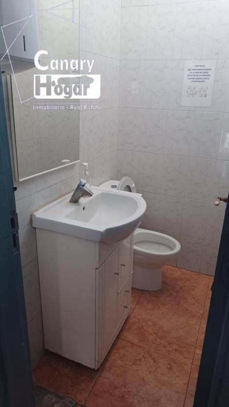 Commercial premises for sale in  Los Cristianos, Spain - 057221