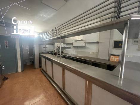 Commercial premises for sale in  Los Cristianos, Spain - 057221