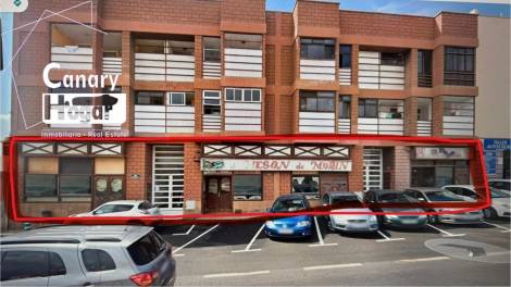 Commercial premises for sale in  Playa San Juan, Spain - 057281
