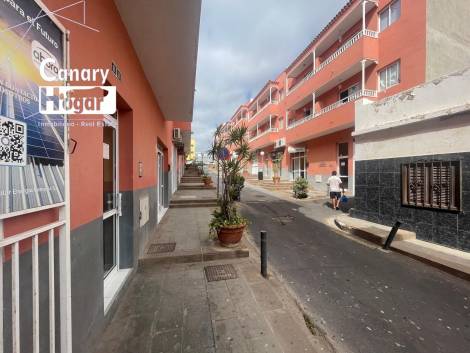 Commercial premises for sale in  San Isidro, Spain - 057231