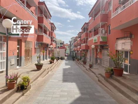 Commercial premises for sale in  San Isidro, Spain - 057231